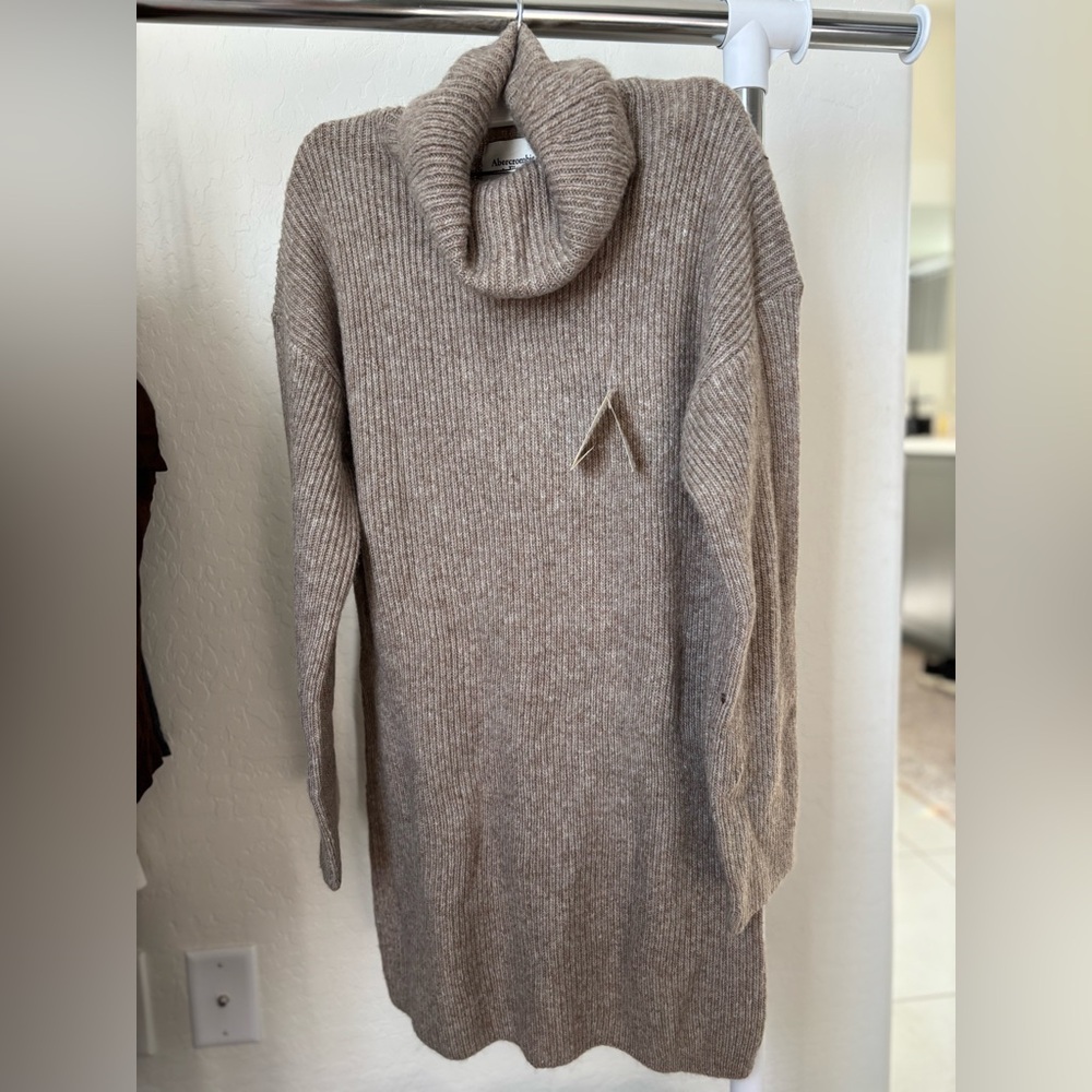 Abercrombie & Fitch Taupe Cowl Neck Sweater